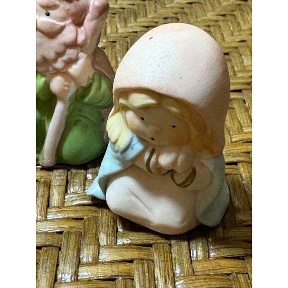 Hand-Painted Ceramic Nativity Scene Figurines Set Of 8 Pieces - Picture 6 of 10